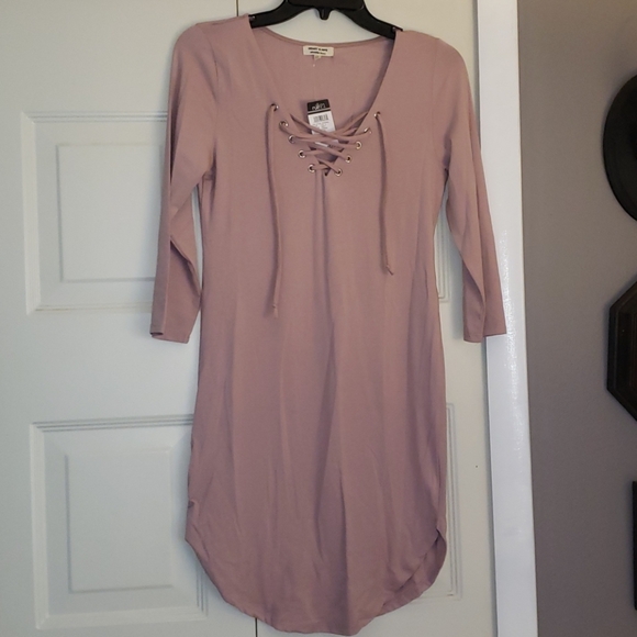 Blush pink lace up dress NWT - Picture 1 of 2